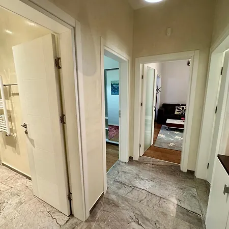 Elegance Ndk 3bdr Apartament